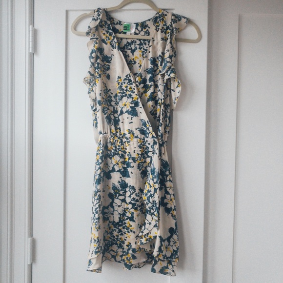 Parker Dresses & Skirts - Parker Floral Wrap Dress